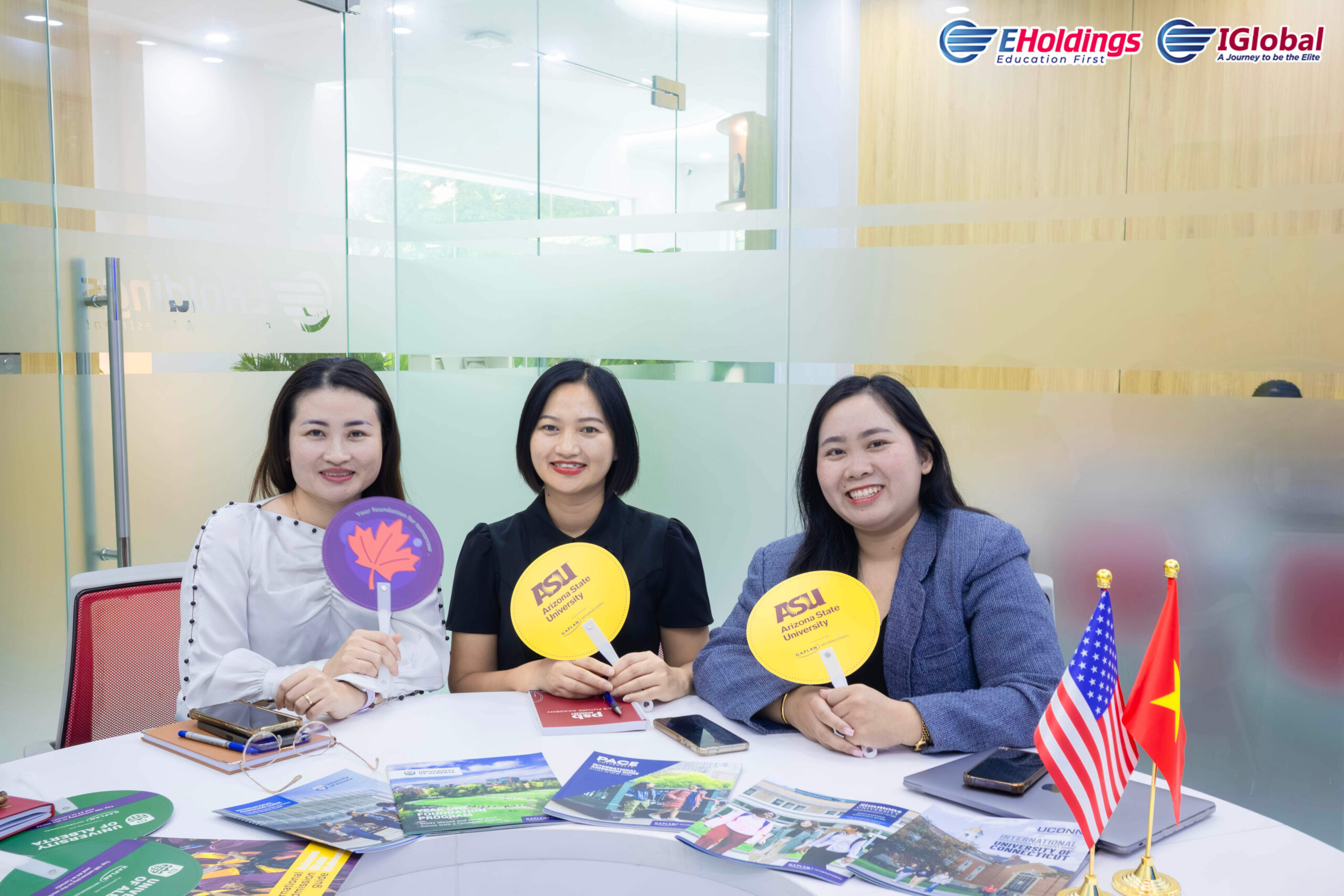 Buổi gặp gỡ mở ra nhiều cơ hội hợp tác mới trong lĩnh vực Du học Mỹ